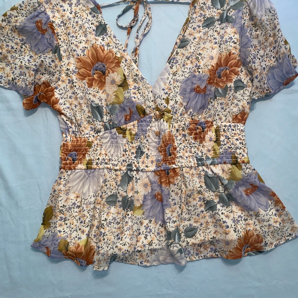 Meraki Floral V-Neck Smocked Waist Top